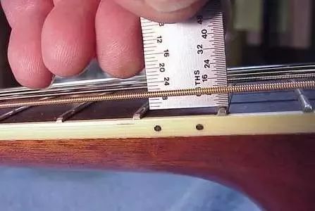 下弦枕凹槽怎么打磨,新吉他打磨下弦枕