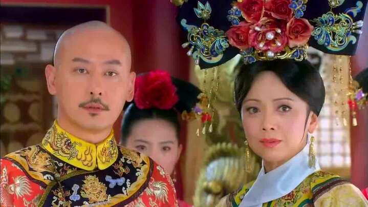 皇上和皇后太过恩爱,皇上和皇后十分恩爱