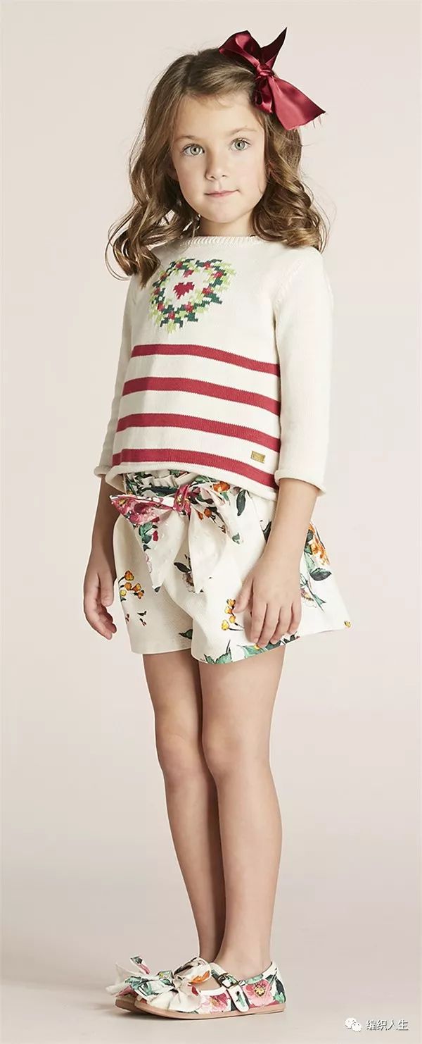 最新款好看的儿童毛衣,儿童中长款宽松毛衣