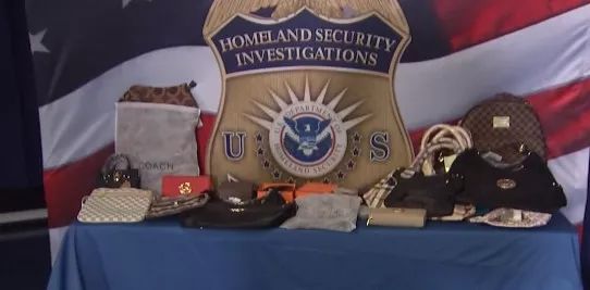 lv包包真品跟假品的区别,lv包包在国外代购真的便宜吗