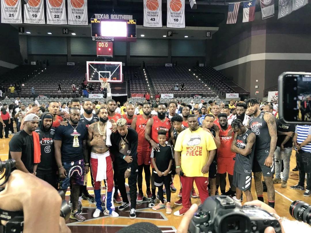 鍝堢櫥nba鏈嬪弸,鍝堢櫥鍦ㄨ仈鐩熶腑鐨勫ソ鏈嬪弸