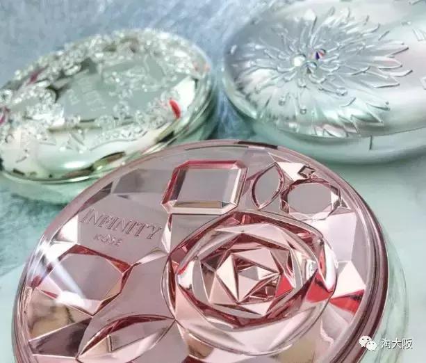 dior圣诞蜜粉,香奈儿圣诞款修颜蜜粉