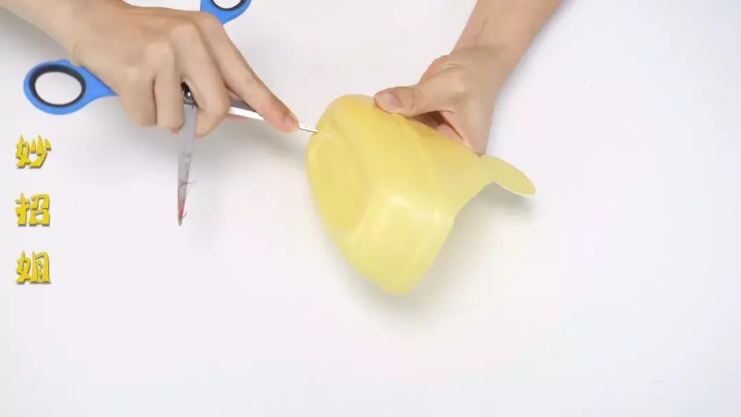 用过期的洗洁精会怎样,洗洁精瓶压嘴的正确方法