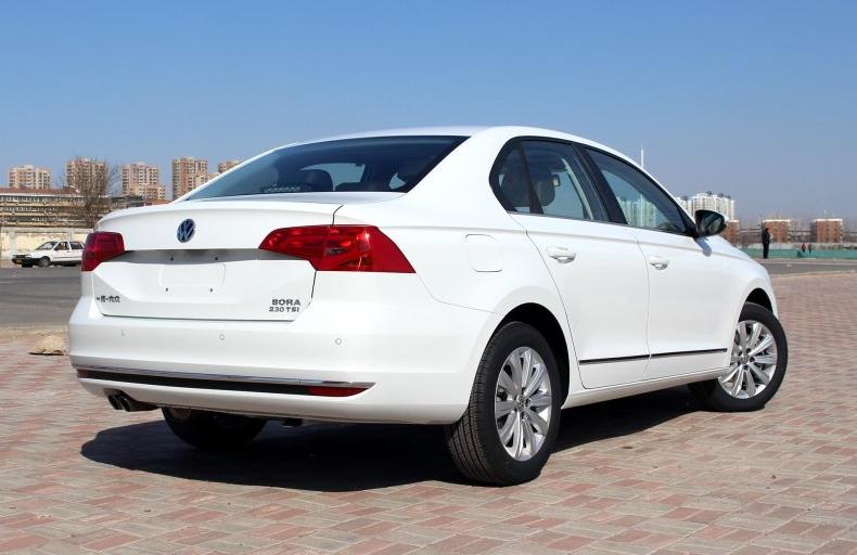 百公里油耗6个以下的老款车,大众宝来老款还值得买吗