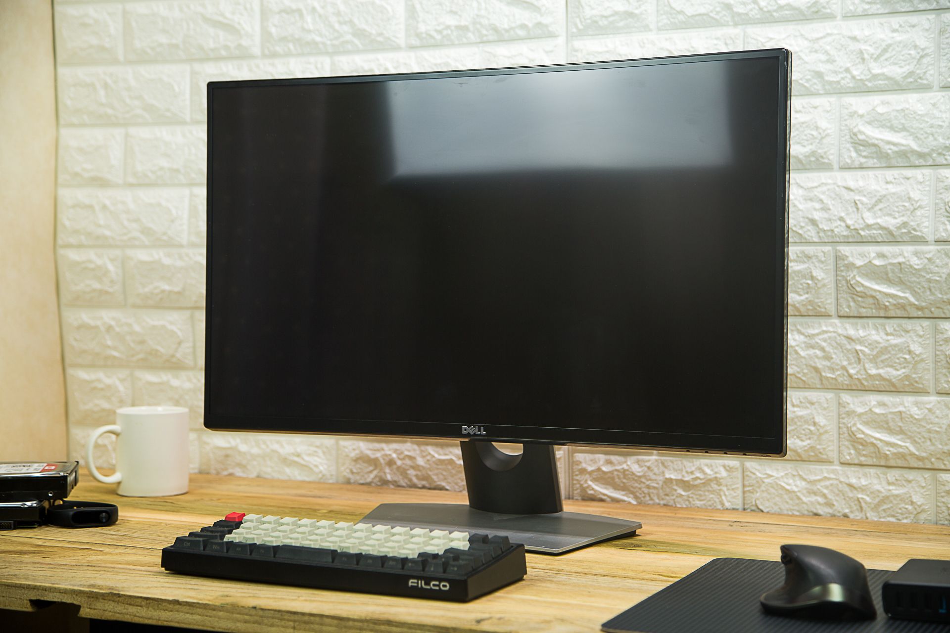 戴尔显示器27寸u2715h评测,戴尔2716h曲面显示器