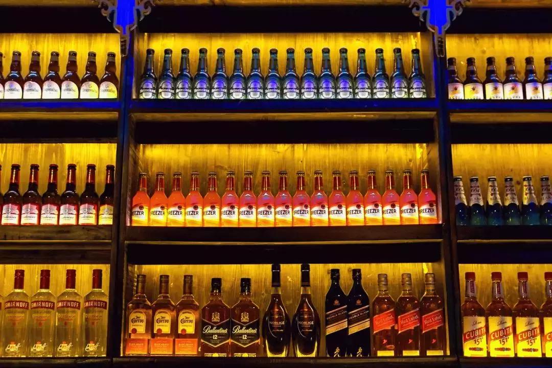 你经常去的酒吧,你经常去的酒吧叫什么