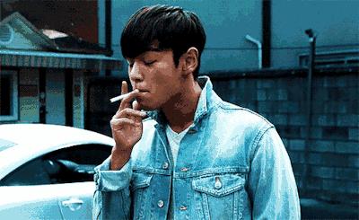 成都太古里街拍的男孩子,成都街拍太古里情侣高颜值