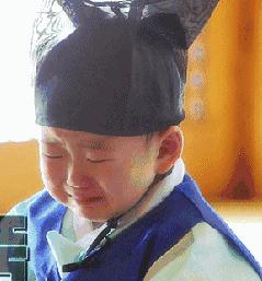 妆前乳涂太多会容易脱妆吗,妆前乳和粉底液怎么选