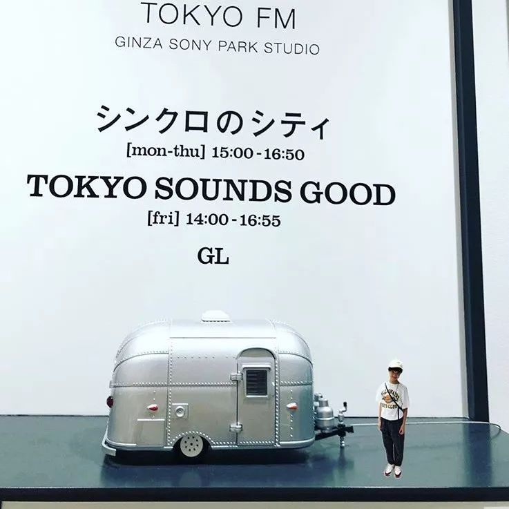 拆掉50年的高楼，索尼开了个网红店云集的大公园