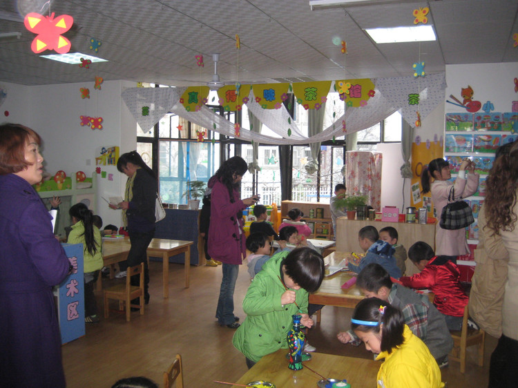 幼儿园宝宝变废为宝,幼儿入园手工变废为宝