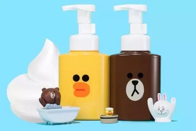 linefriends布朗熊,linefriends与什么牌子联名