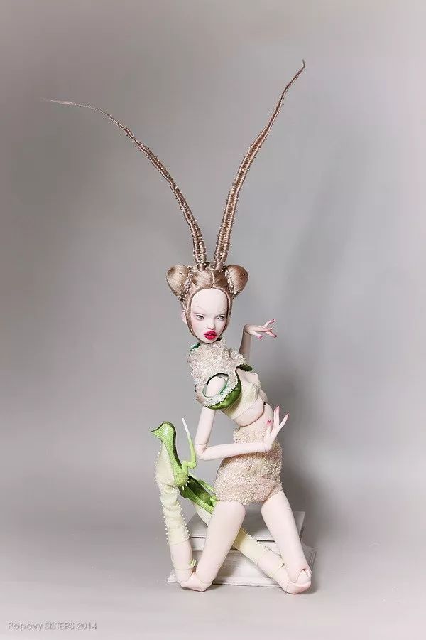 淇勭綏鏂秴鍙埍娲嬪▋濞冨皬濂冲,淇勭綏鏂┐鍎挎磱濞冨▋鐪熶汉