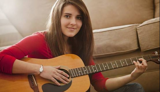 如何学吉他最好的方法,吉他学习的方法有哪些