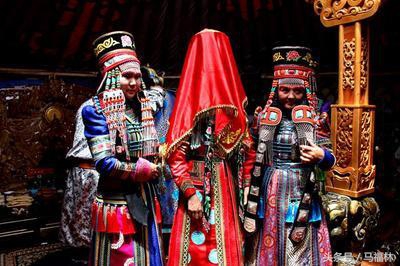 独具特色的蒙古族婚礼习俗介绍,蒙古族婚俗习俗