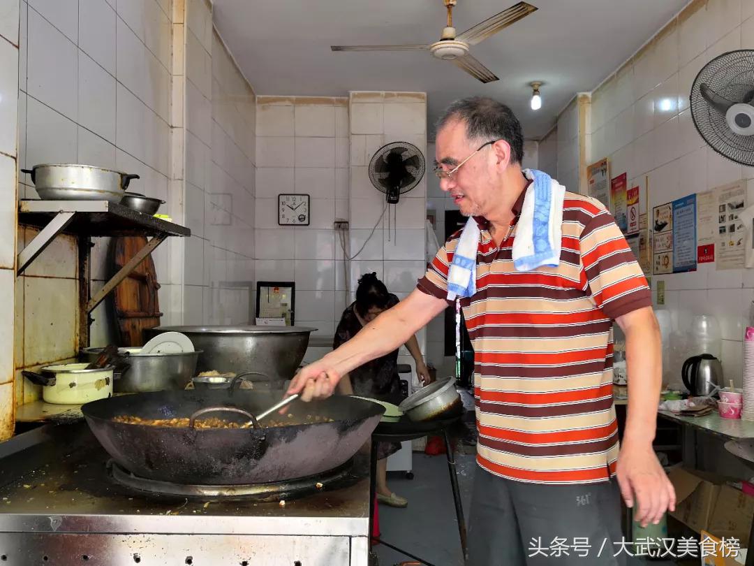 二十余年的老油香之惑：从同兴甜食馆的辉煌到武汉过早的衰退