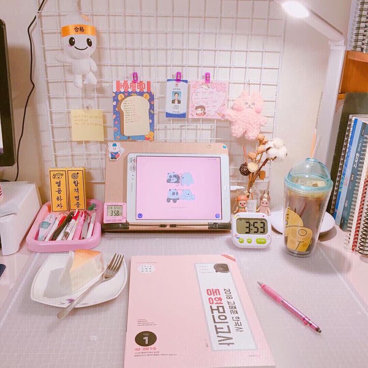 ins风书桌收纳,整理书桌ins风改造图片