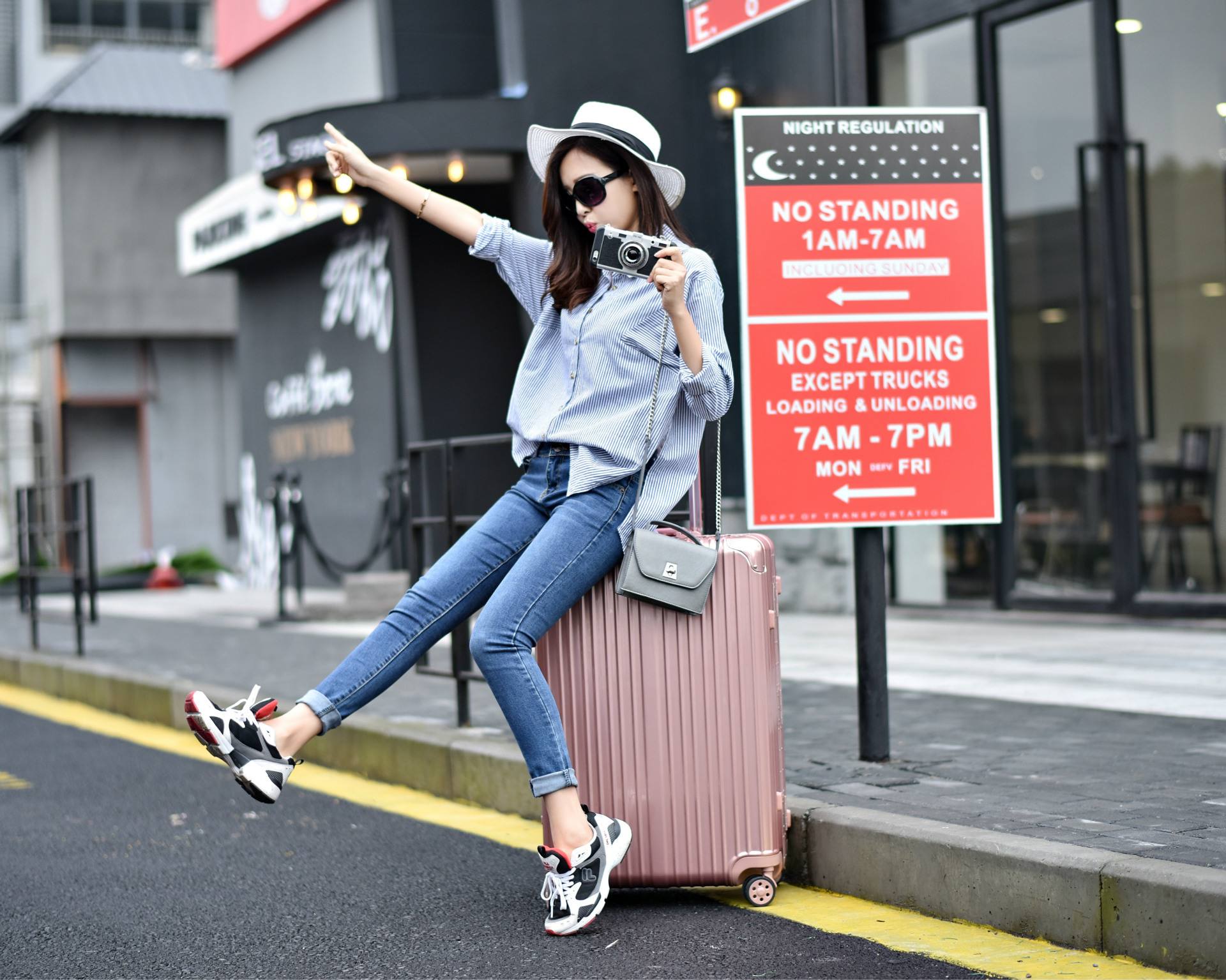 你剁手也要买的12款旅行箱，为什么都有这三个字母？