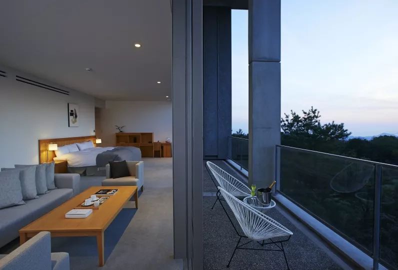 最古老的日本温泉,在日本最古老的温泉