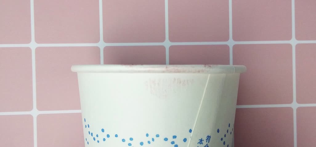 黄皮ysl黑管唇釉测评,ysl圣罗兰黑管水光唇釉617豆沙