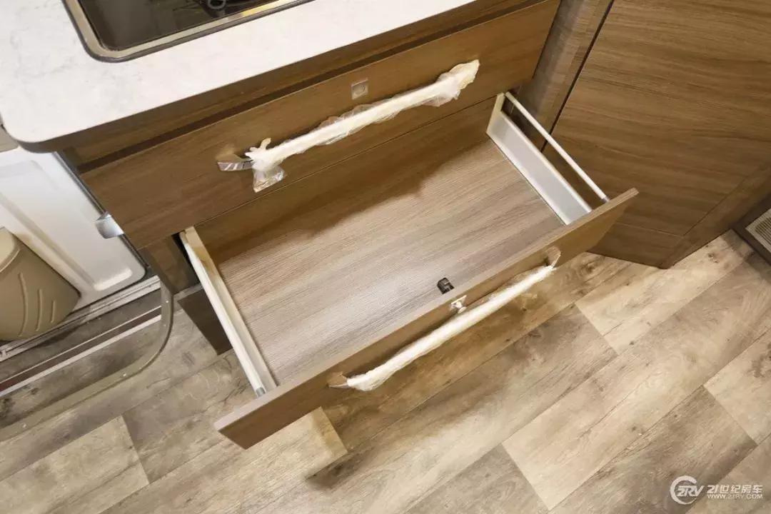 最贵房车排行榜,最贵房车价值近千万堪比豪宅