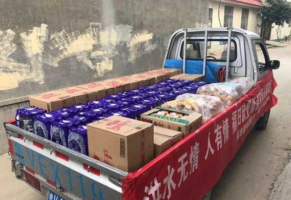 洪水无情，欧曼有爱