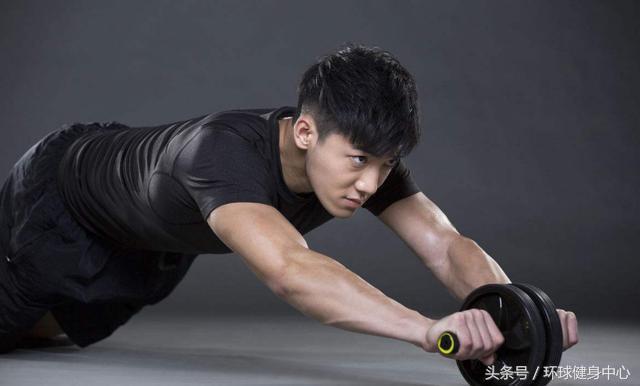 每天几分钟平板支撑能练出马甲线,怎么做平板支撑能最快练成马甲线