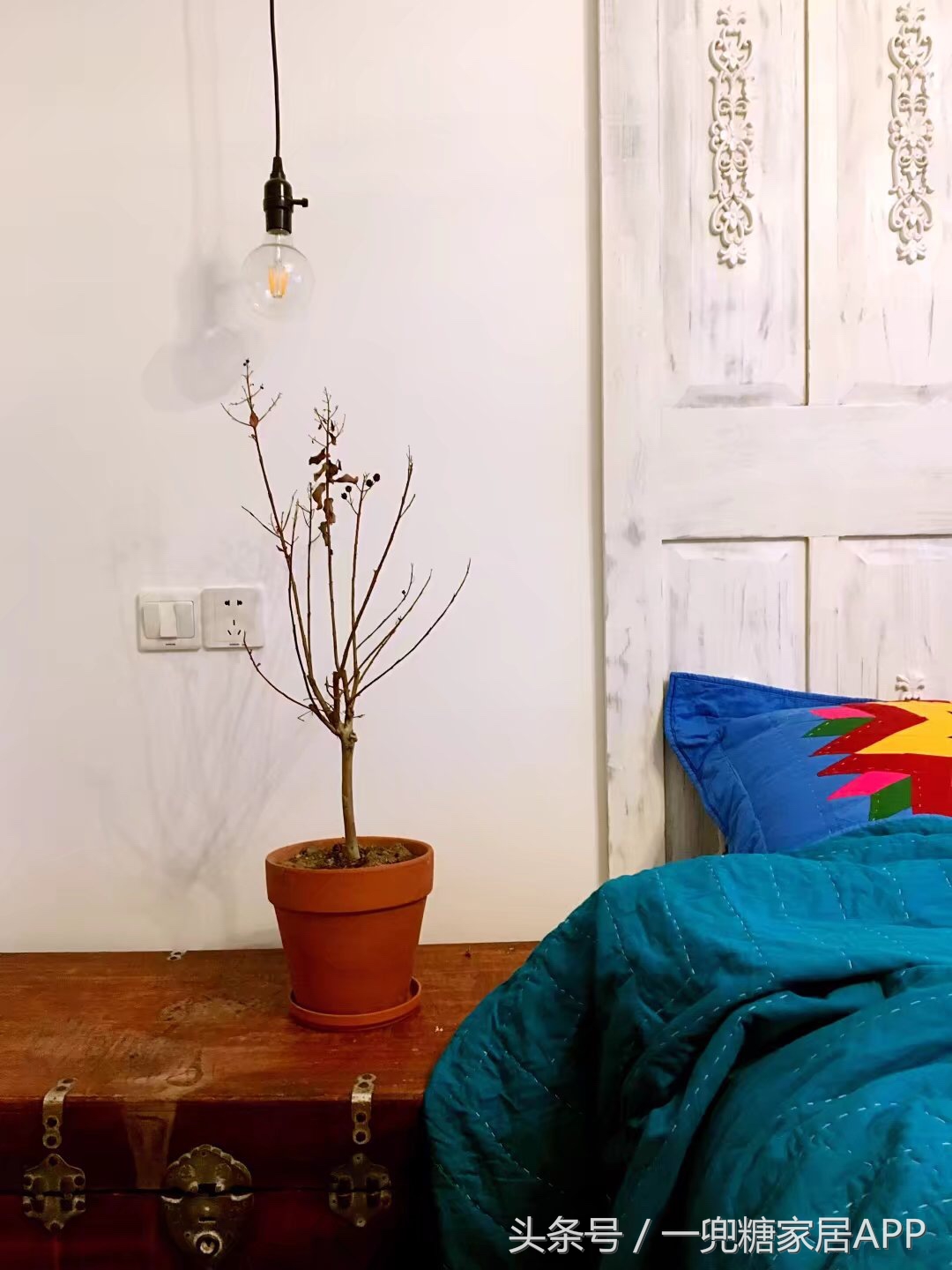 老式缝纫机桌子,老式缝纫机小桌子