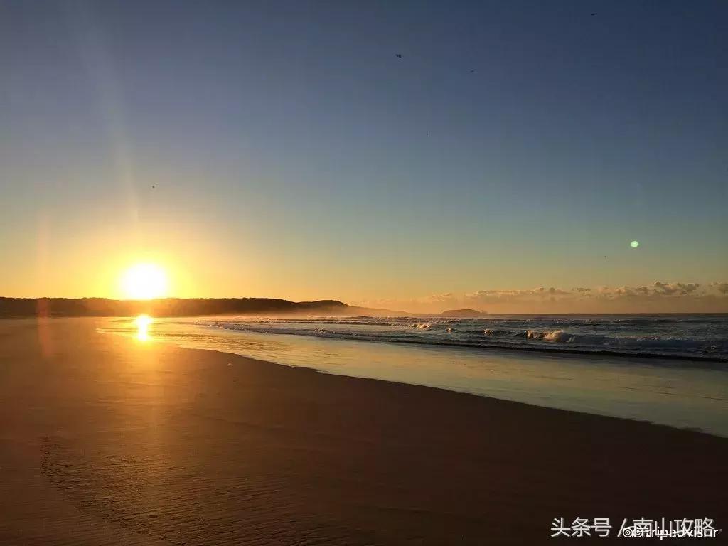 去这些地方“不穿衣服”才是正经事儿！全球最让人激动亢奋10海滩