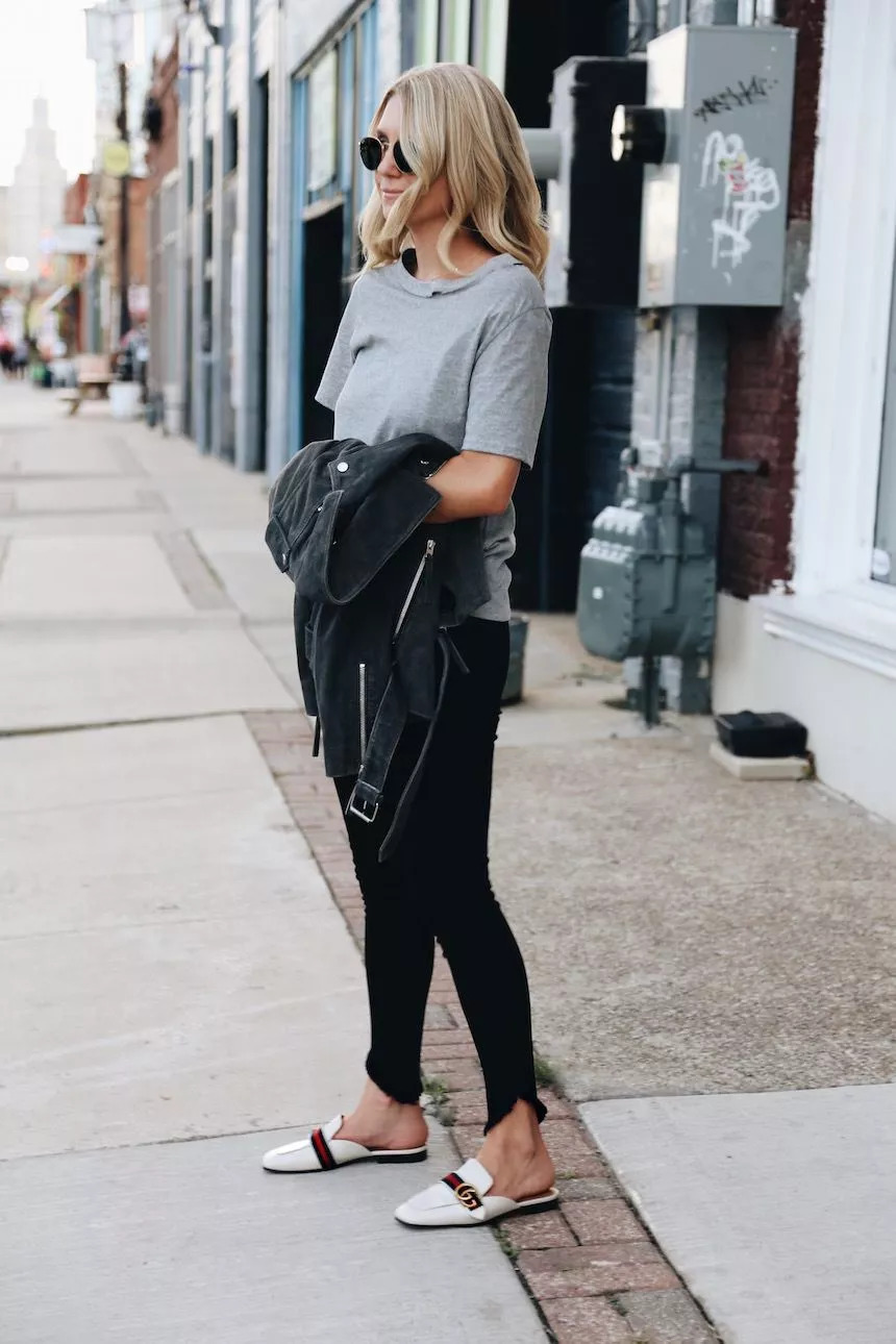 2019款gucci大logo拖鞋,gucci新款拖鞋