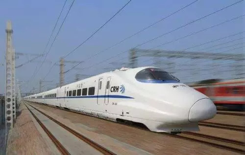 中秋节火车放假吗,中秋节当天汽车站和火车站放假吗