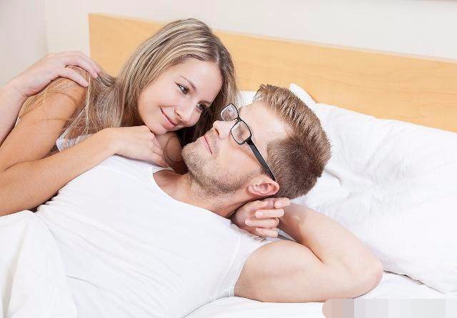 生娃后多久,夫妻可以“亲热”?产后的“第1次”,尽量做好这3点