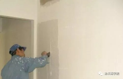 腻子干了应该掉粉吗,腻子掉粉的原因和解决方法