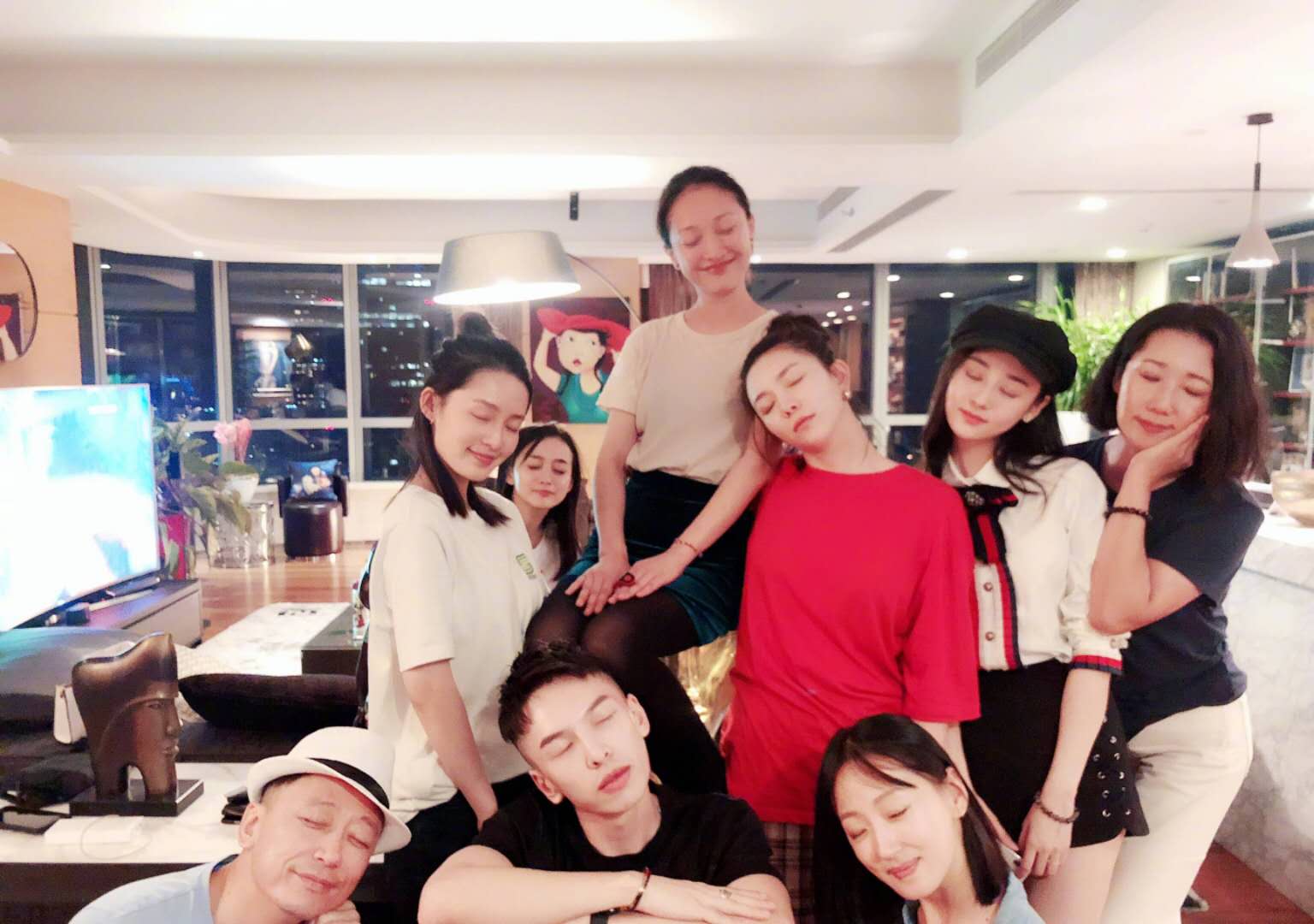 李沁周迅对比照,李沁周迅最新状态