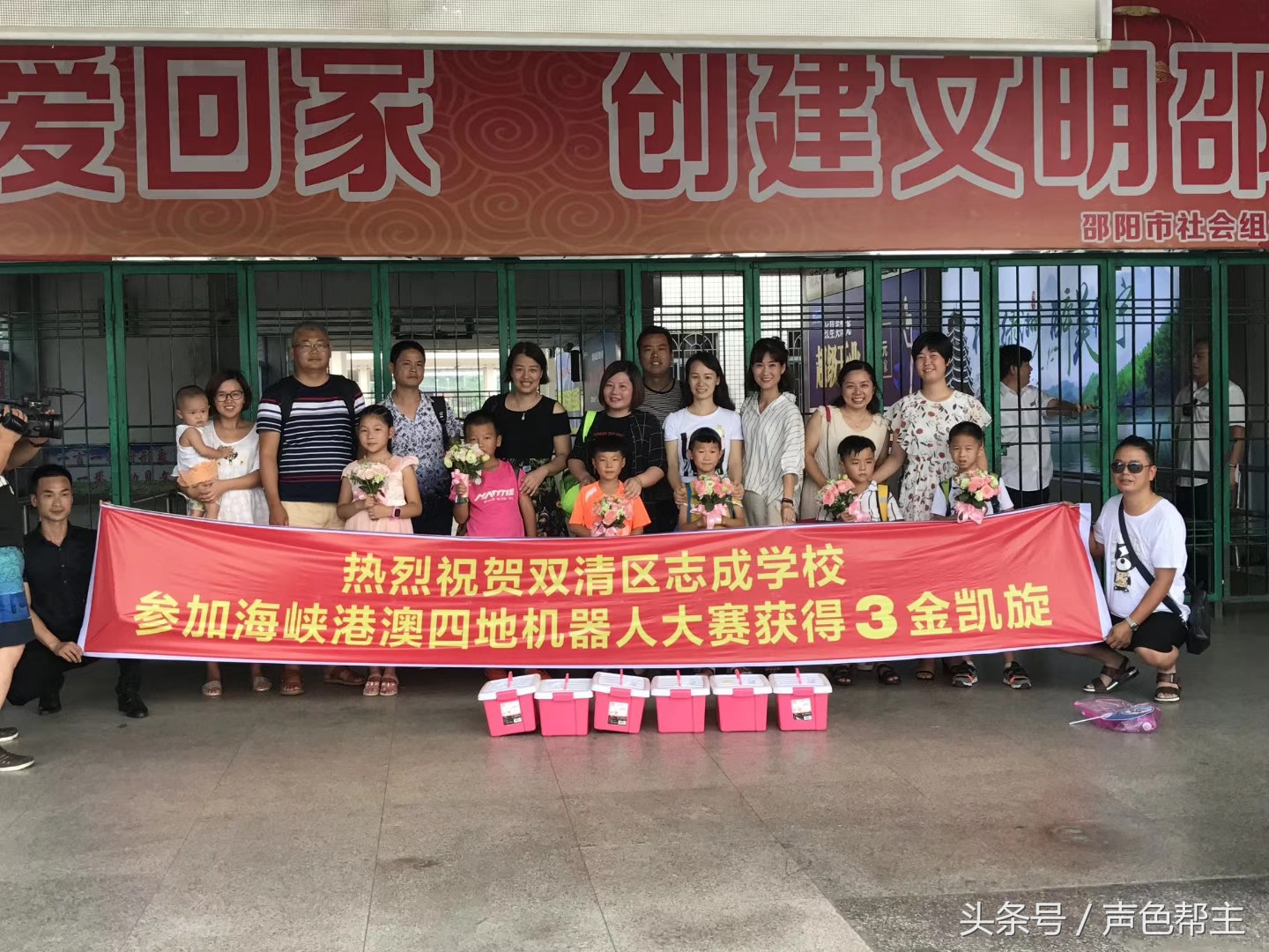 小学校长对学生的影响,为什么说一个学校校长很重要