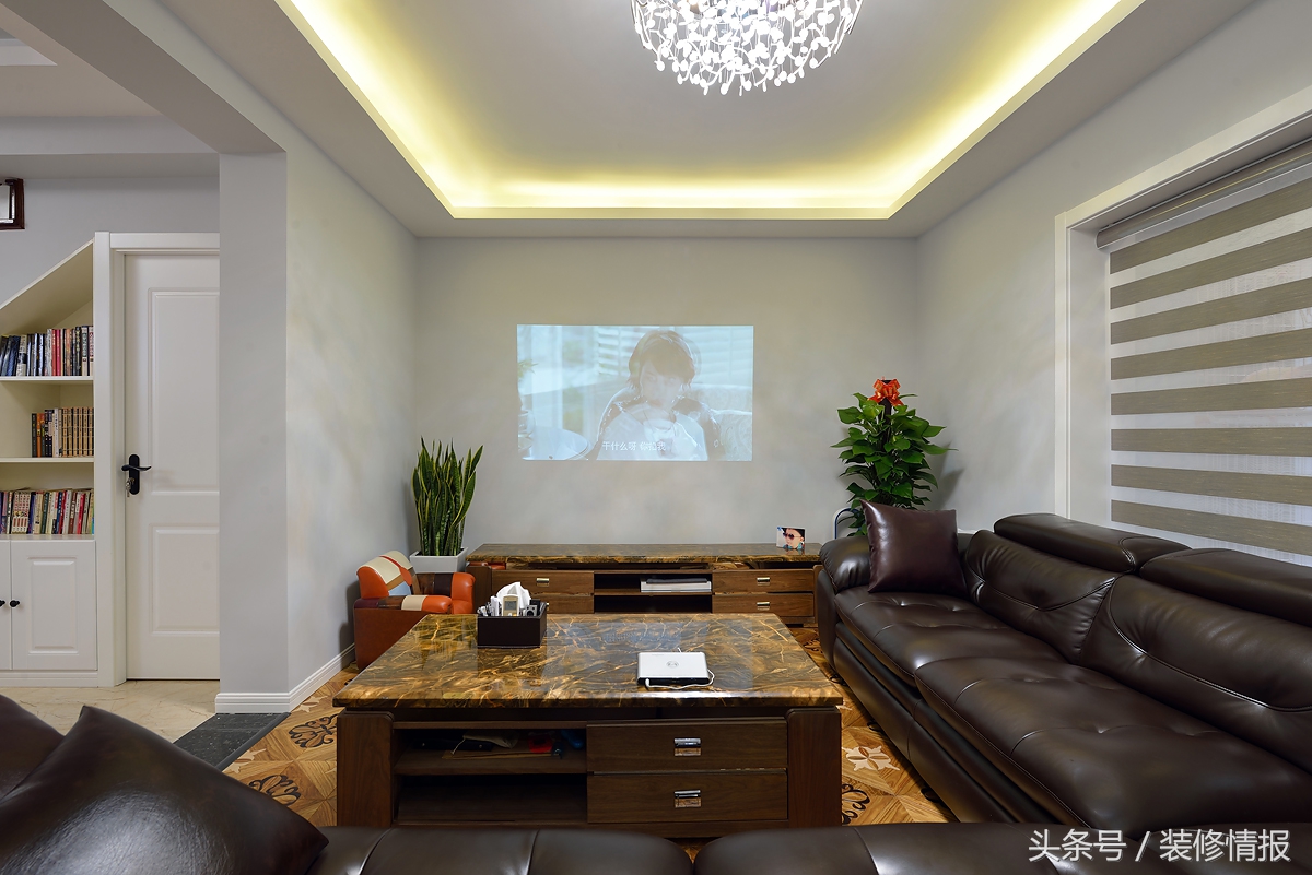 暖色系别墅年轻简约设计,温暖的装修