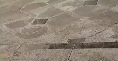 室外地面石材泛碱怎么办,石材铺装泛碱如何处理