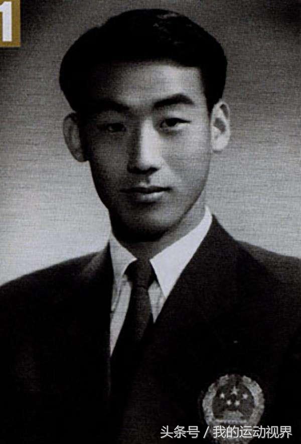 中国足球最厉害的十大球员排名榜,中国足球史上最伟大的十个球员