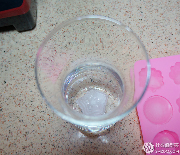 伏特加鸡尾酒简单配方大全,用伏特加调的鸡尾酒自创