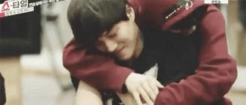 「EXO」「分享」180831我也想有一只会行走的玩偶熊让我亲亲抱抱摸摸他