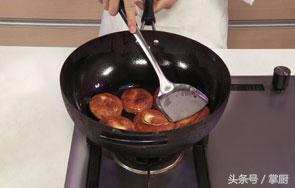 香蕉糯米粉煎饼最简单做法,香蕉煎饼宝宝辅食八个月