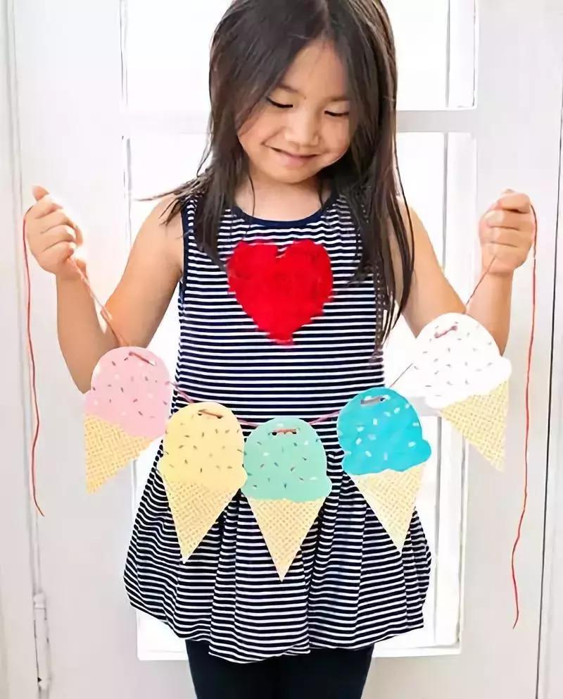 有特色的幼儿园教室吊饰,幼儿园教室吊饰简单好看