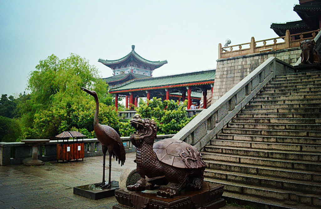 江西旅游必去十大景点滕王阁,南昌旅游景点推荐滕王阁