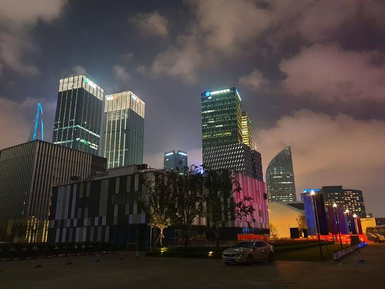 三星GalaxyNote9体验：一次实用优先的「S」升级