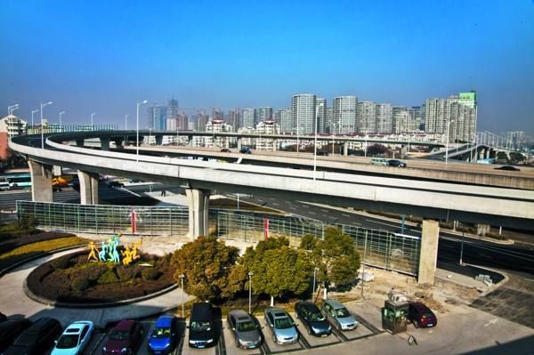 作为一个成年人活得真累,在南京生活的真实感受