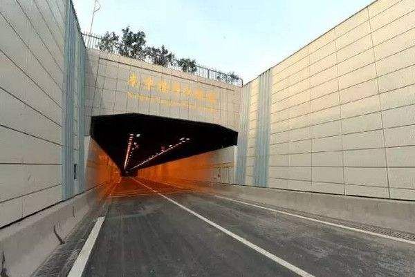 作为一个成年人活得真累,在南京生活的真实感受