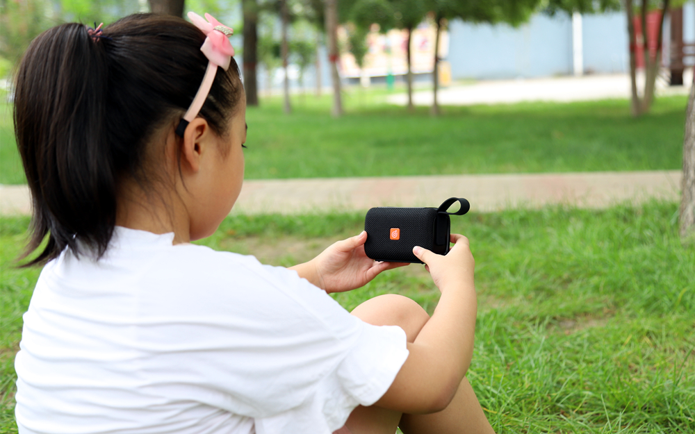 「掌中至AI音你而动」DOSS超级蓝牙音箱体验