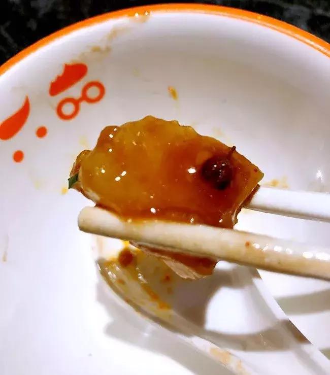 开了100家店依然很难吃的胖哥俩肉蟹煲