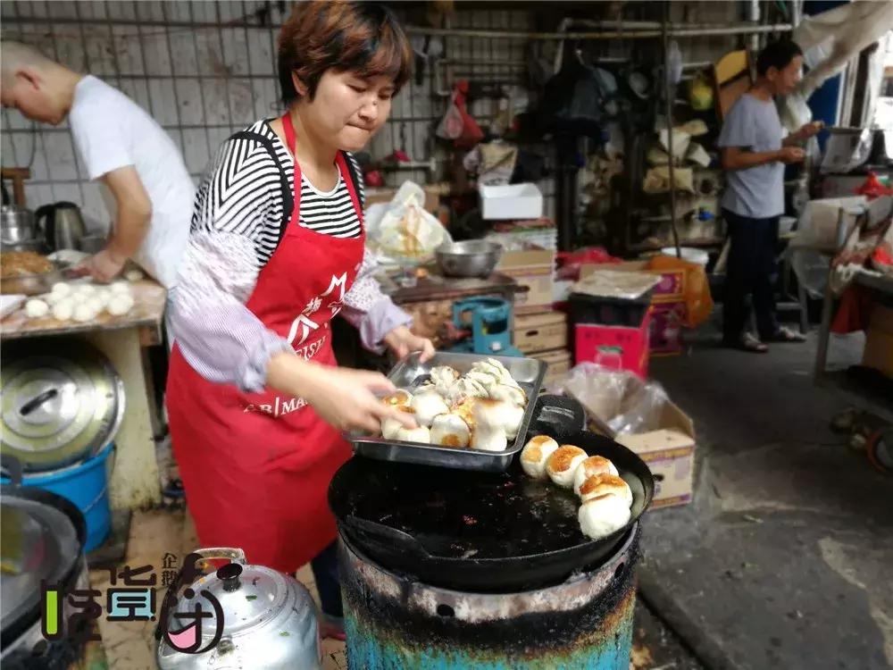 和我到成都的街头走一走伴奏,和我到成都的街头走一走