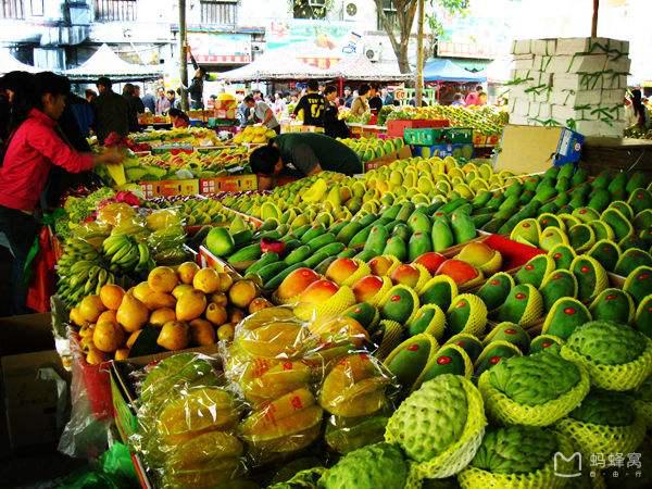 明珠购物广场三亚免税店购物攻略,去三亚旅游怎么吃海鲜便宜实惠