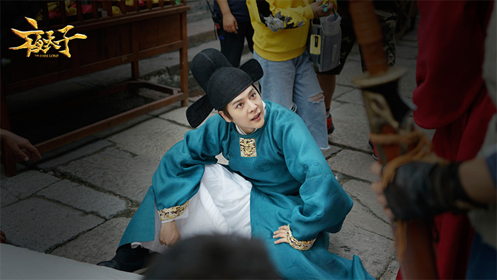 夜天子徐海乔演两个人,徐海乔夜天子图片